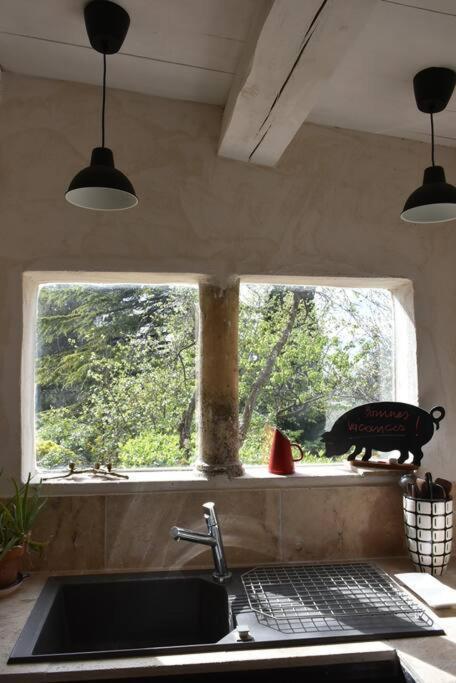 La Petite Maison Des Artistes Séguret Extérieur photo